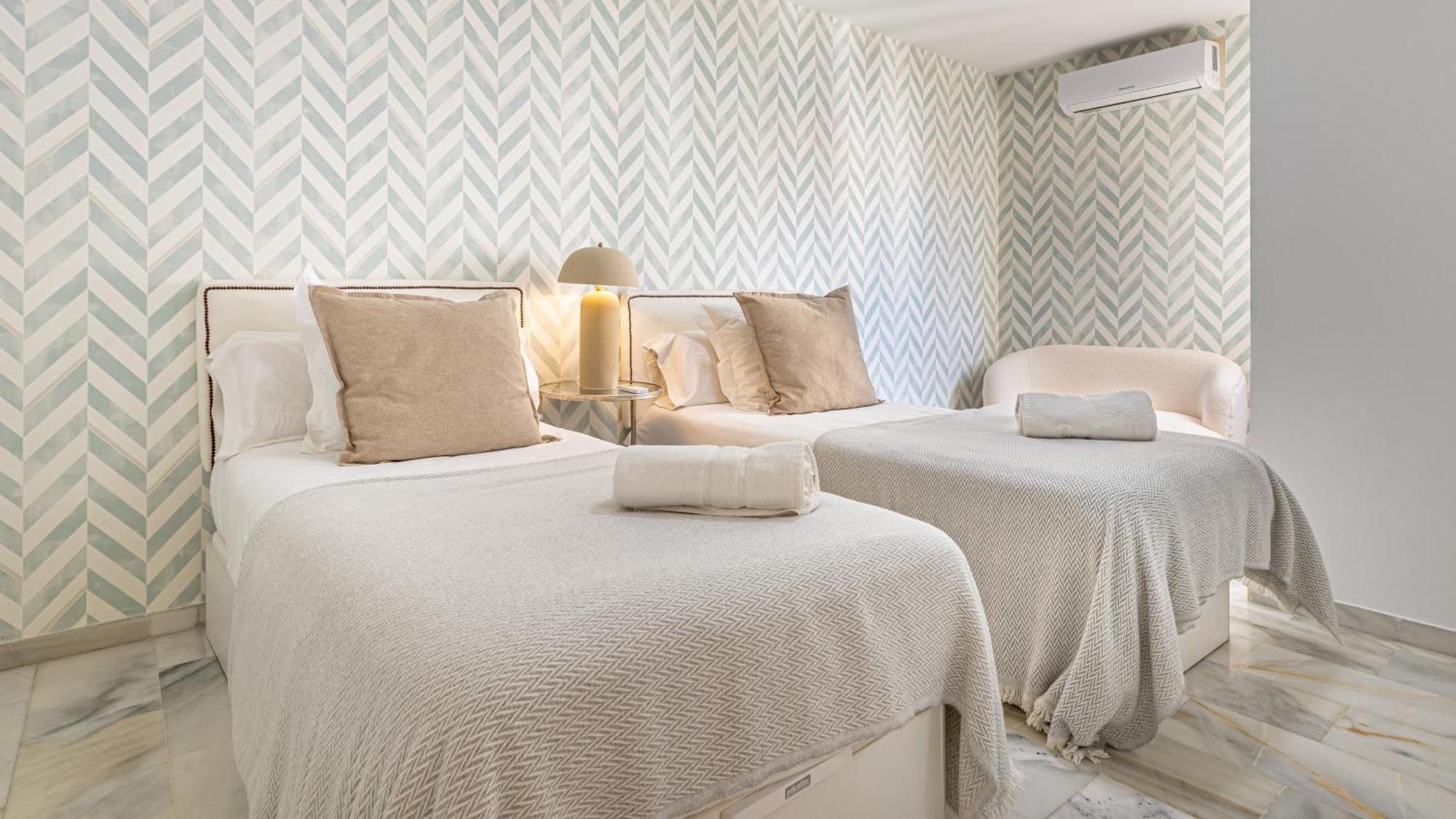 Vacation Marbella I Sea Views, 24-7 Security, Parking, Walk To Everything In Luxurious Puerto Banus 外观 照片